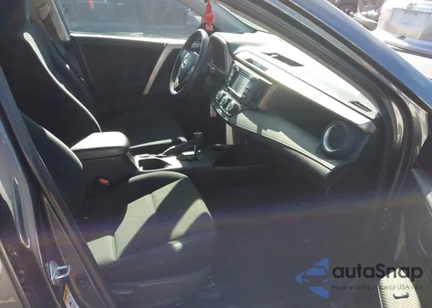 2015 Toyota Rav4 Le из США, поврежденный, VIN 2T3BFREV1FW332629